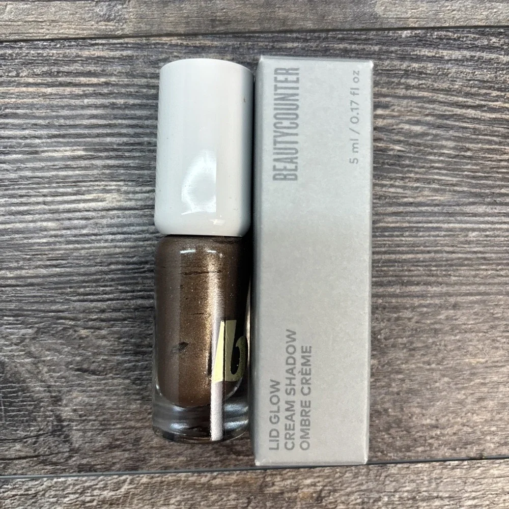 beautycounter lid glow